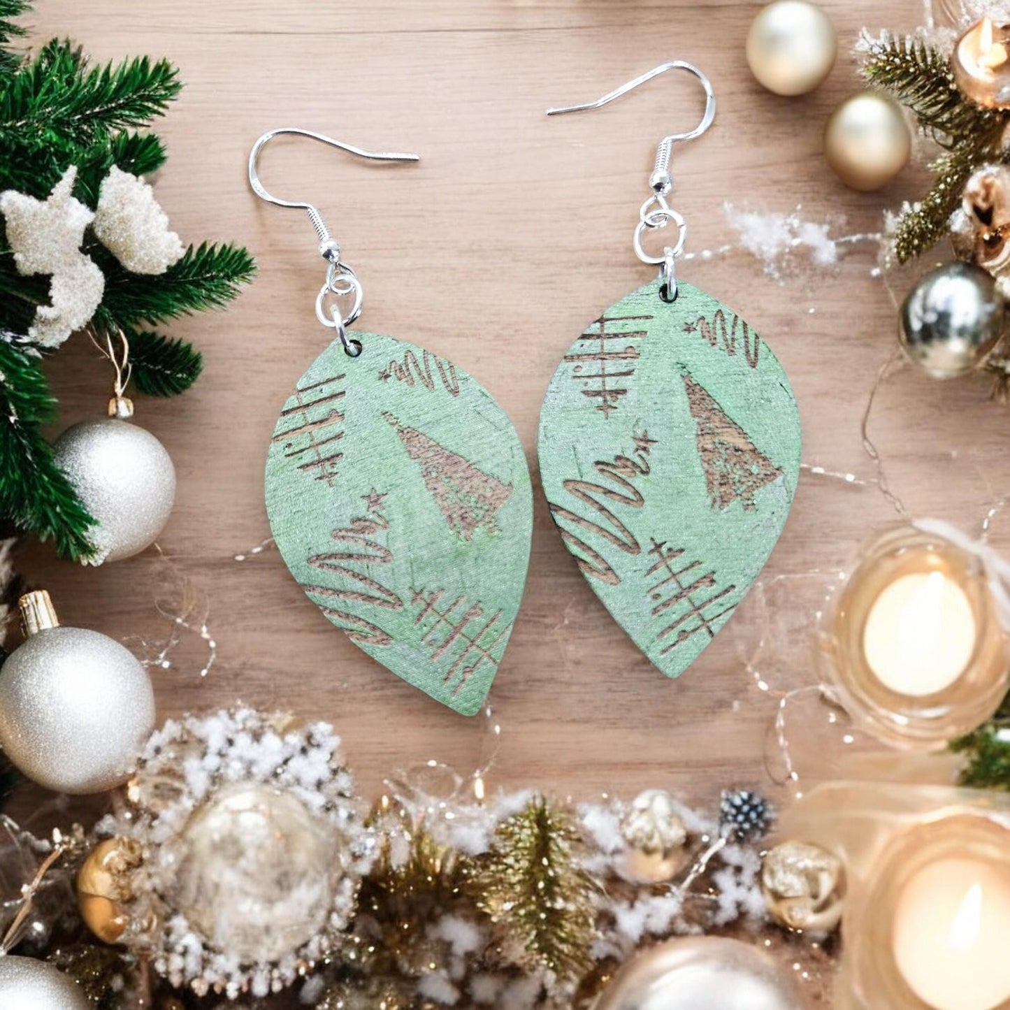 METALLIC CHRISTMAS TREE | Dangle Earrings