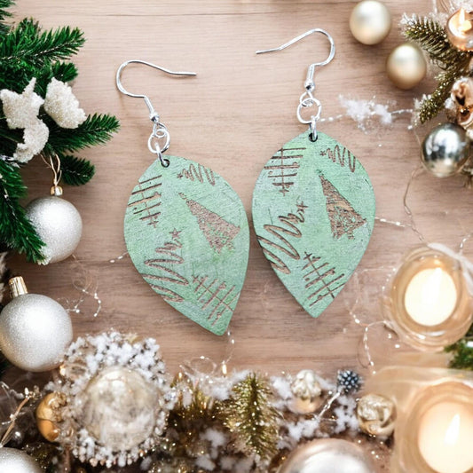 METALLIC CHRISTMAS TREE | Dangle Earrings