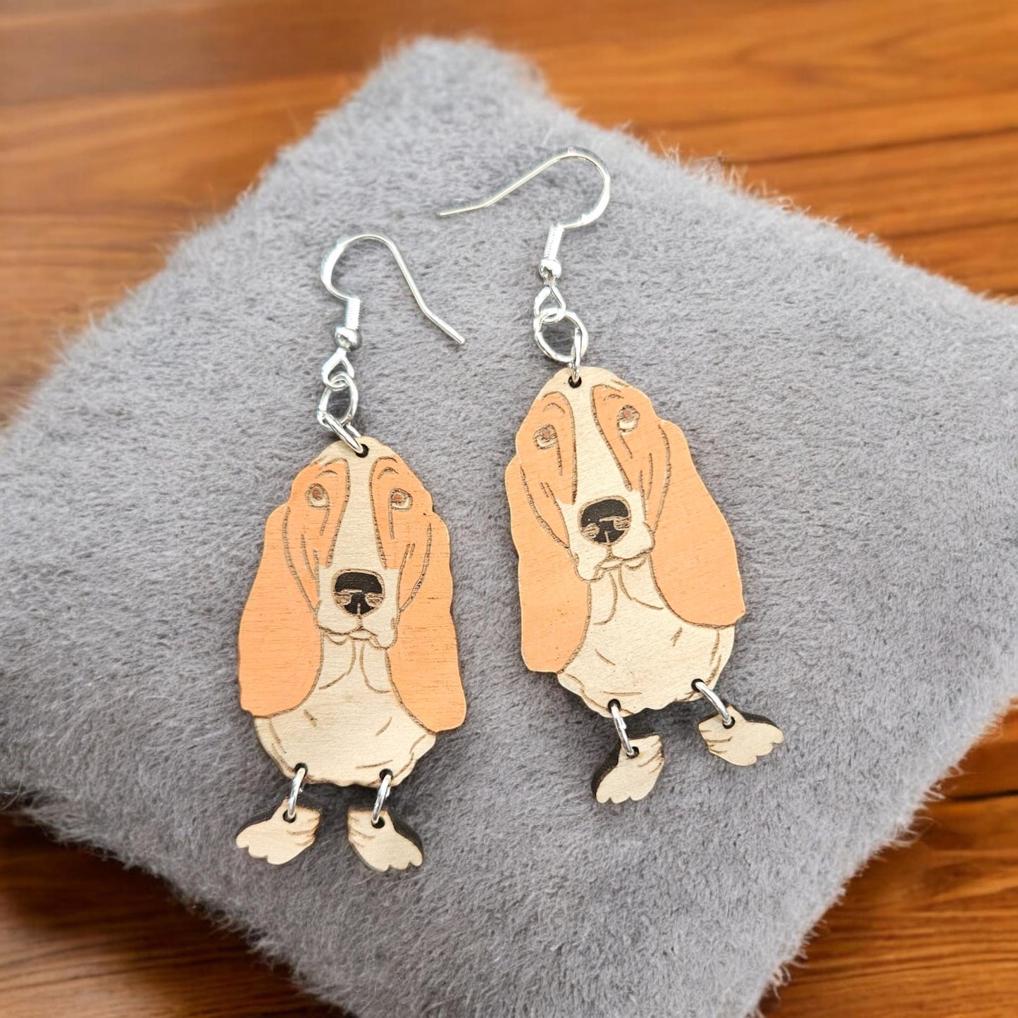 ADORABLE BASSET HOUND | Dangle Earrings