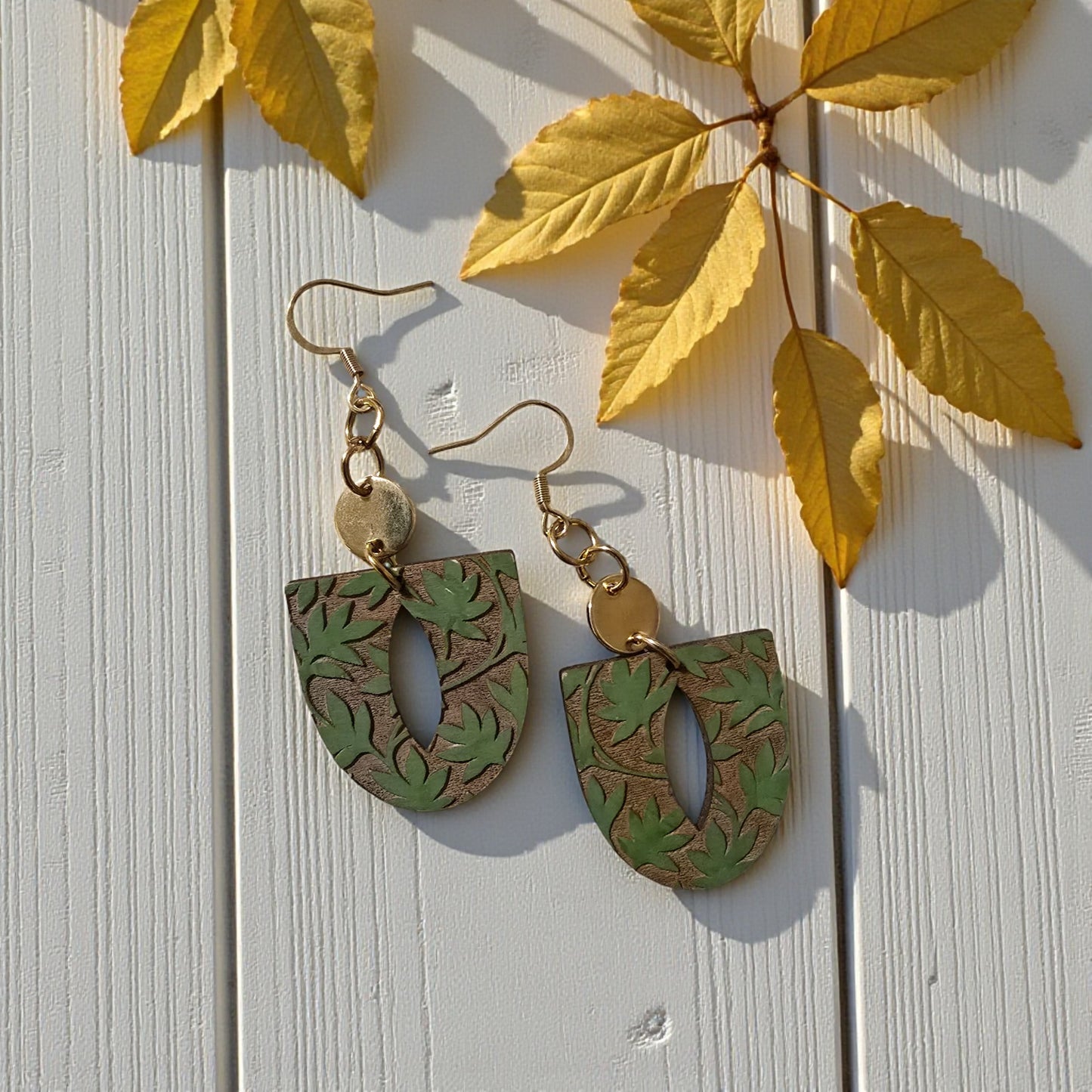 LEAF BREEZE | Dangle Earrings