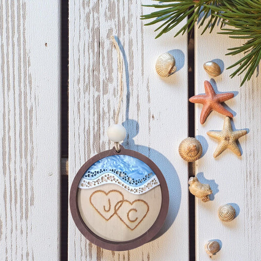 CUSTOMIZABLE BEACH INITIALS | Christmas Ornament