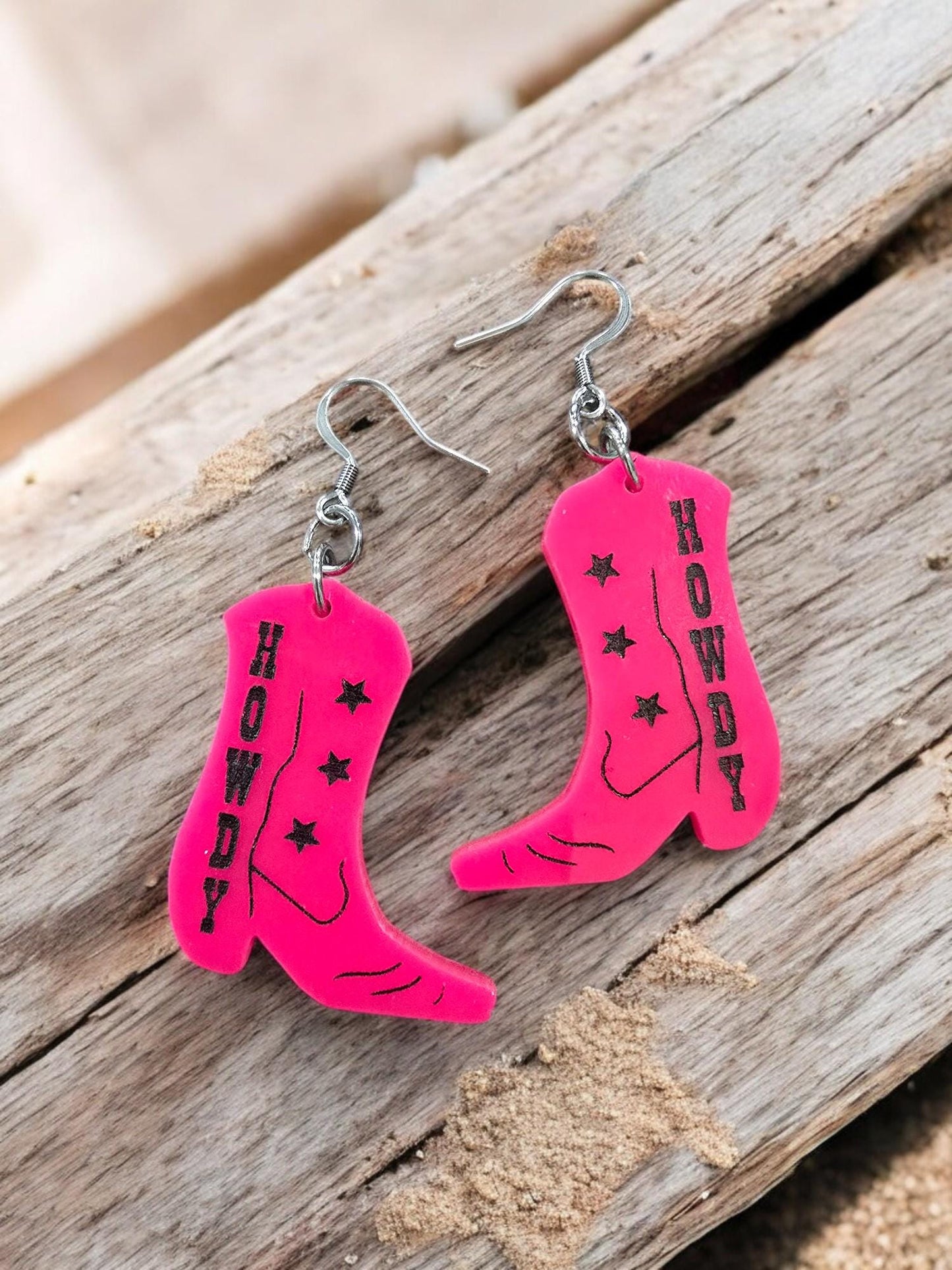 HOWDY COWBOY BOOT | Dangle Earring - rodeo, cowgirl, cowboy, howdy, western, cowboy boot earrings