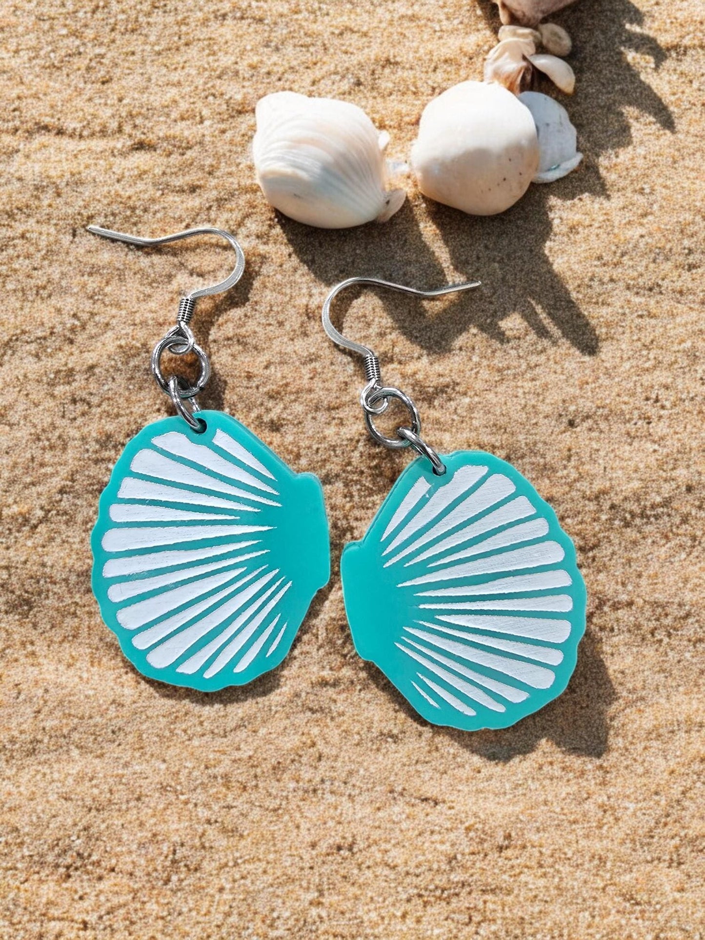 TEAL CLAM SHELL | Dangle Earrings
