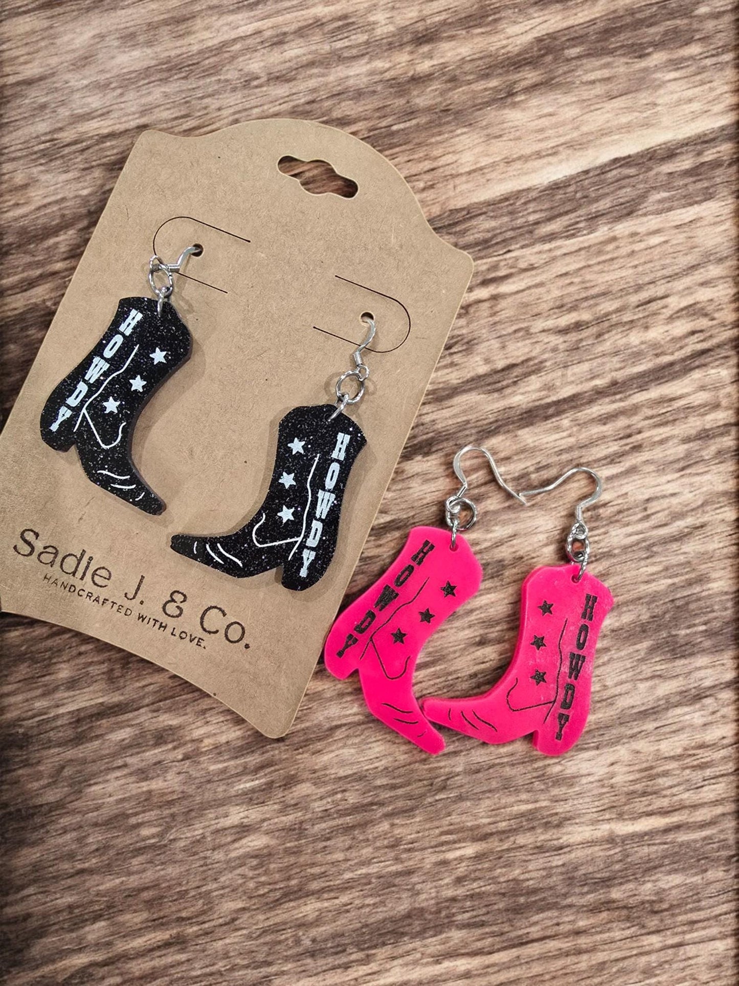 HOWDY COWBOY BOOT | Dangle Earring - rodeo, cowgirl, cowboy, howdy, western, cowboy boot earrings