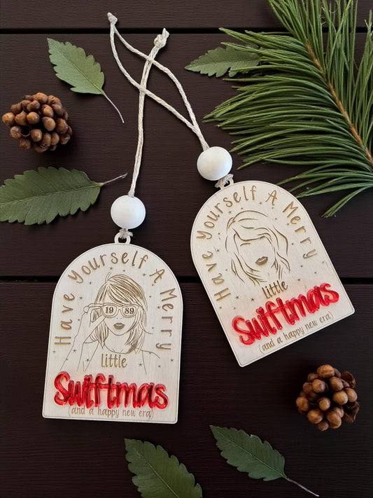 SWIFTMAS #2 | Christmas Ornament