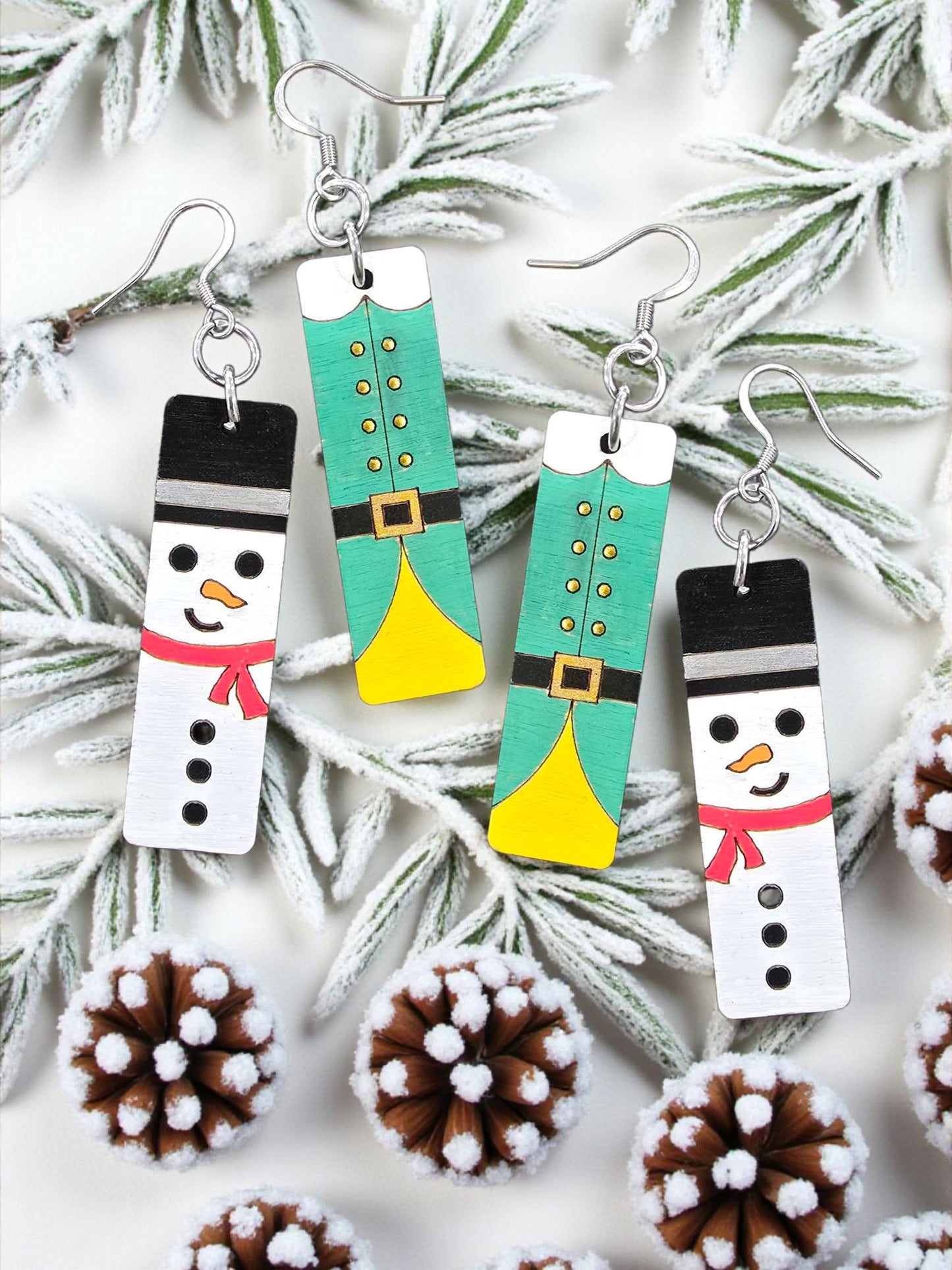 ELF or SNOWMAN BAR | Dangle Earrings